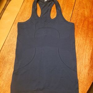 Lululemon Swifty Tech Tank